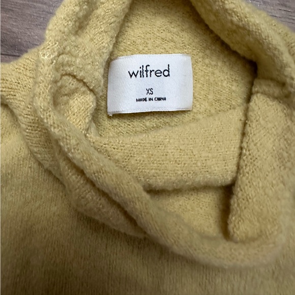 New Aritzia Wilfred Darling Sweater - Picture 10 of 11